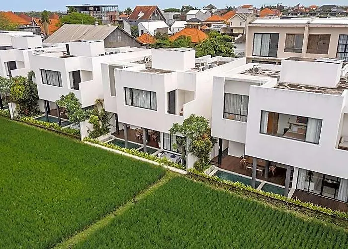 ホテル Mandala Residences Canggu 5*